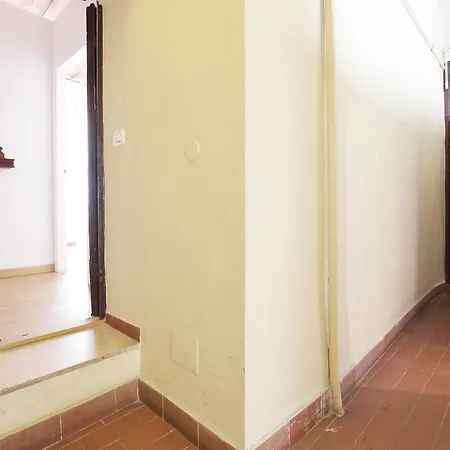 Ostilia Loft شقة