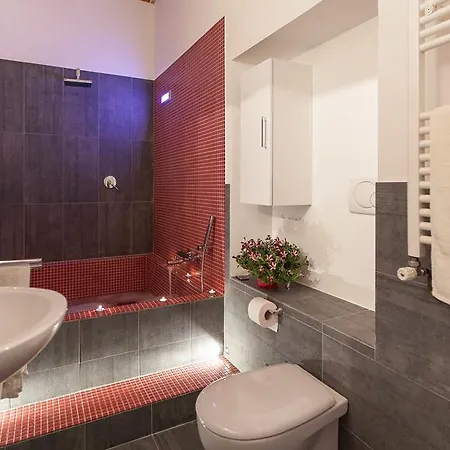 Апартаменты Ostilia Loft